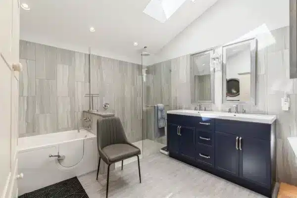 Coastal Luxury: 10968 Madrona Drive in Deep Cove Coastal Luxury: 10968 Madrona Drive in Deep Cove